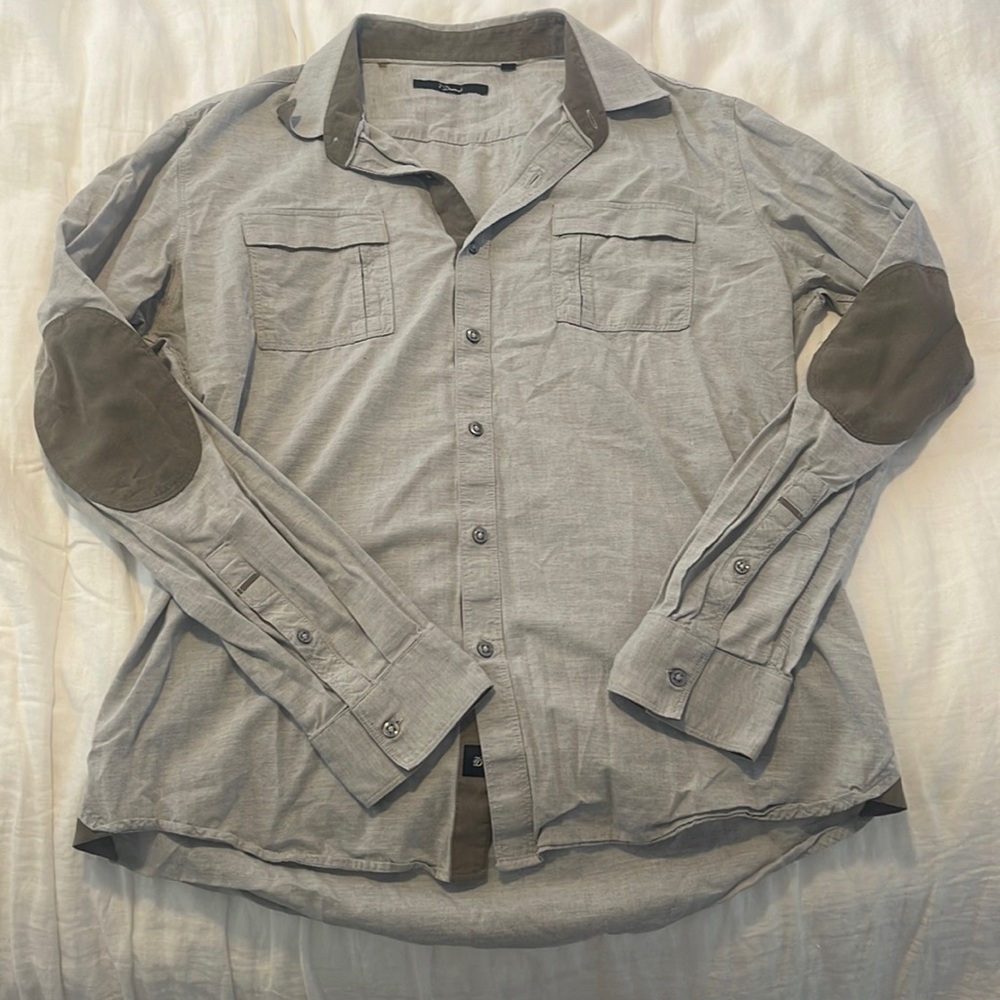 7 diamonds men long sleeve collared button down.